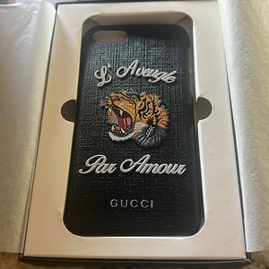 Gucci I phone case for  I phone 6 limited edition new new with box and tags